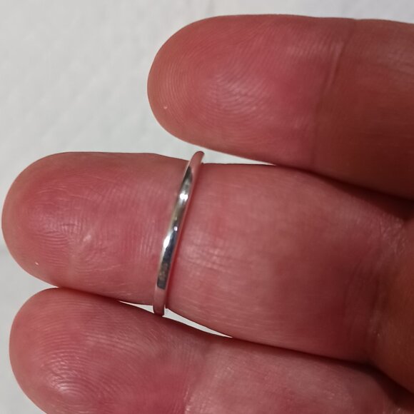 NWOT Dainty Sterling Silver Plated Sea Blue Heart Shaped Sapphire Ring Size 7.5 - Picture 5 of 16